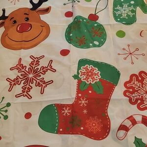 Festive Christmas Shower Curtain with Reindeer and Snowflakes NOWT